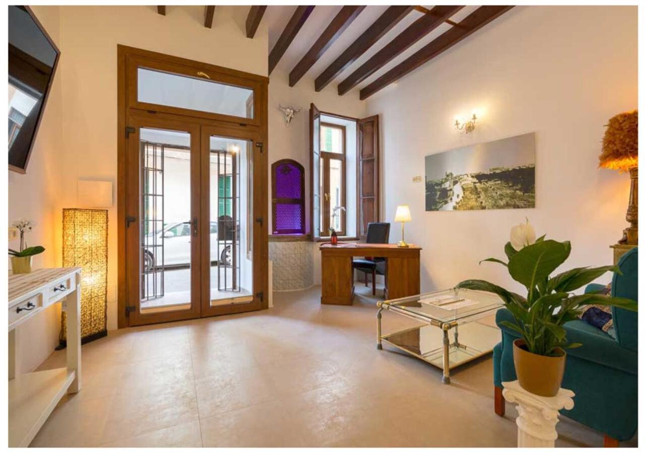 Boutique Hostal "Born53" Im Stadtkern Von Llucmajor, Mallorca Aparthotel Llucmajor  Exteriör bild