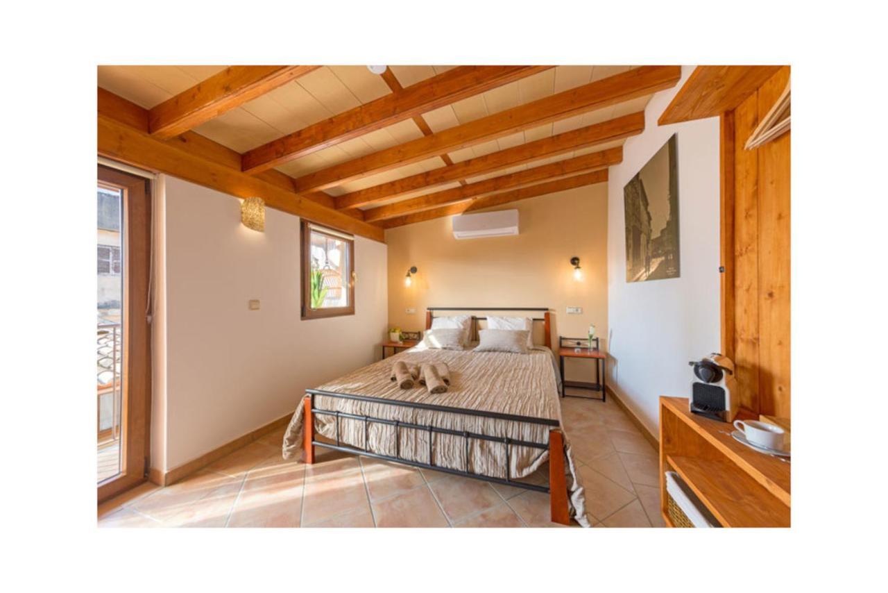 Boutique Hostal "Born53" Im Stadtkern Von Llucmajor, Mallorca Aparthotel Llucmajor  Exteriör bild